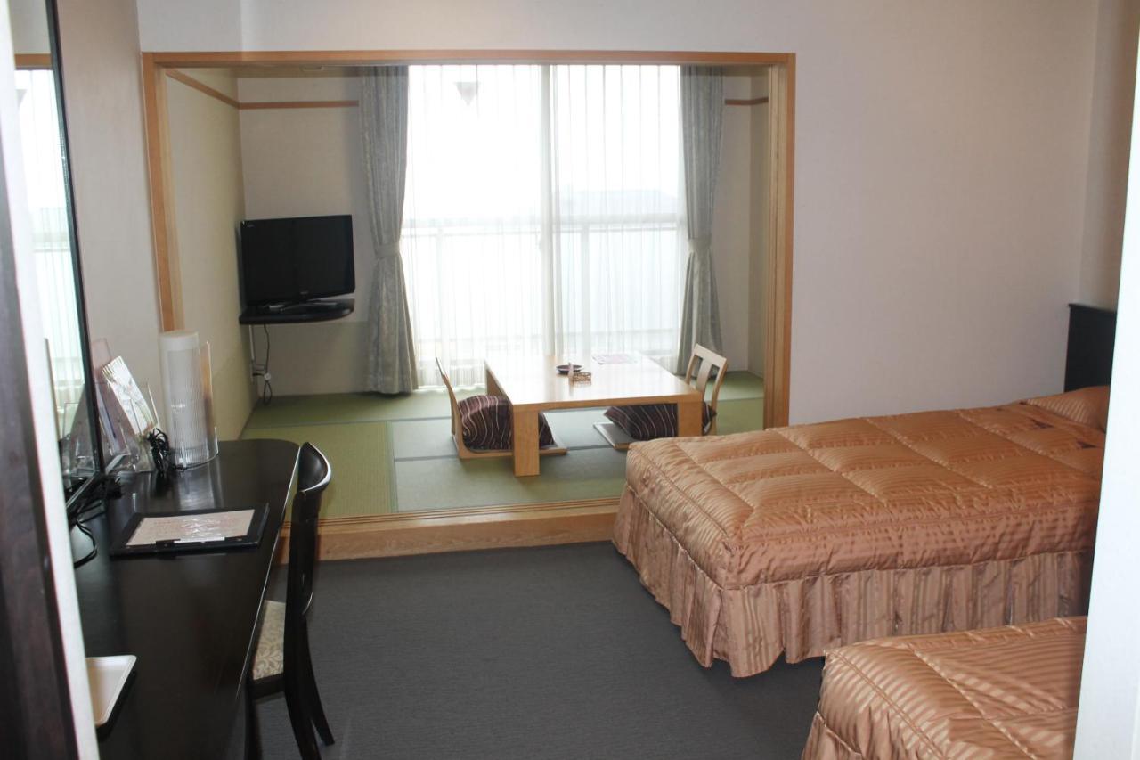 The Gran Resort Elegante Atami Atami  Kültér fotó