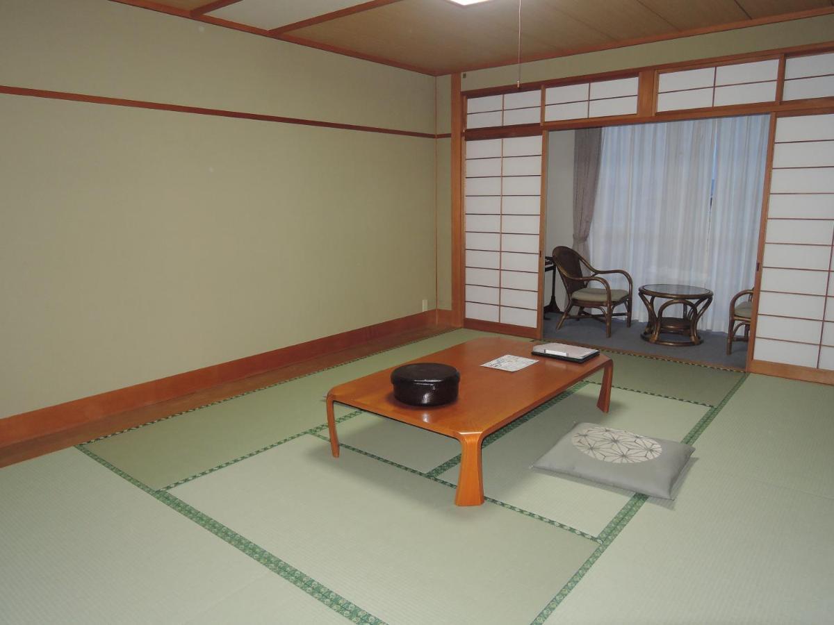 The Gran Resort Elegante Atami Atami  Kültér fotó