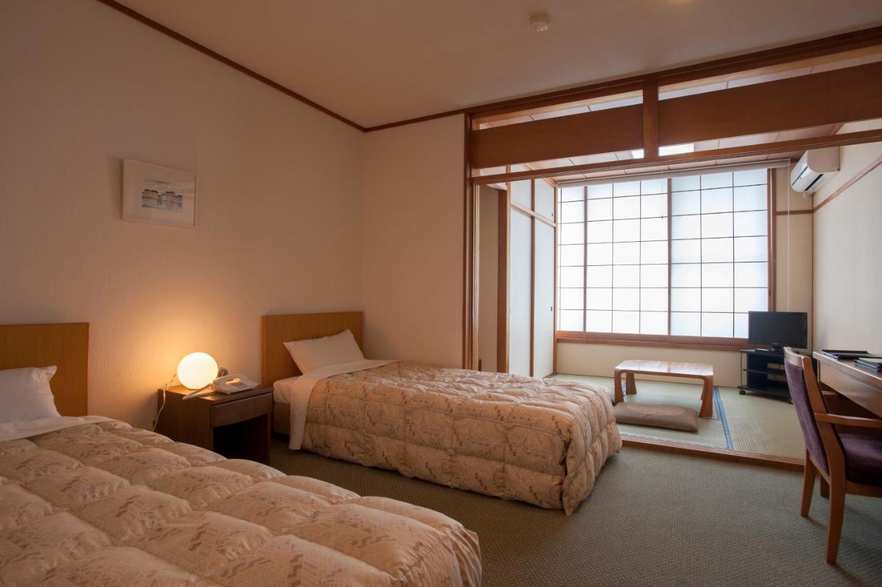 The Gran Resort Elegante Atami Atami  Kültér fotó